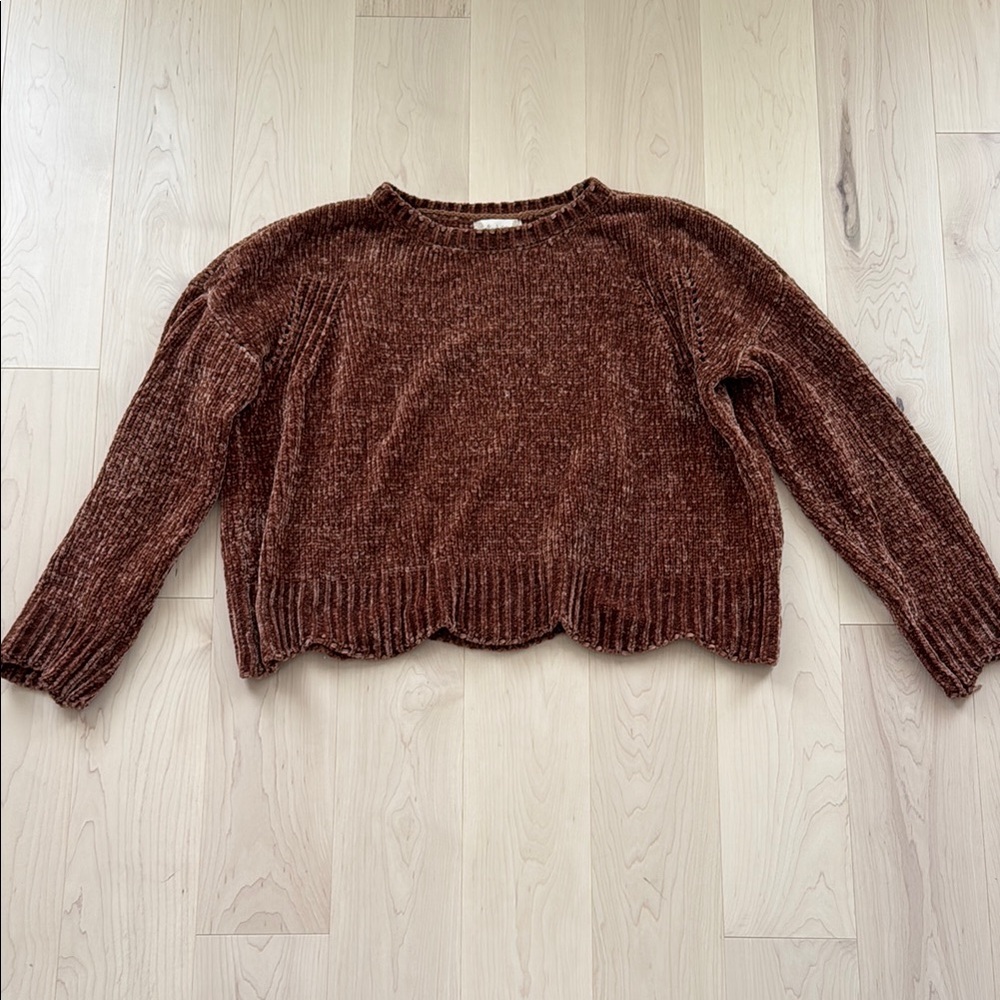 Cozy Scallop Hem Sweater - Rust Brown